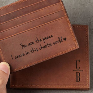 Khắc tên Laser lên sổ tay và đồ da theo yêu cầu hoàn toàn miễn phí tại Bullnote Leather
